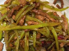 尖椒肉丝饭-西部马华清真兰州牛肉面·烧烤夜市(三里河店)