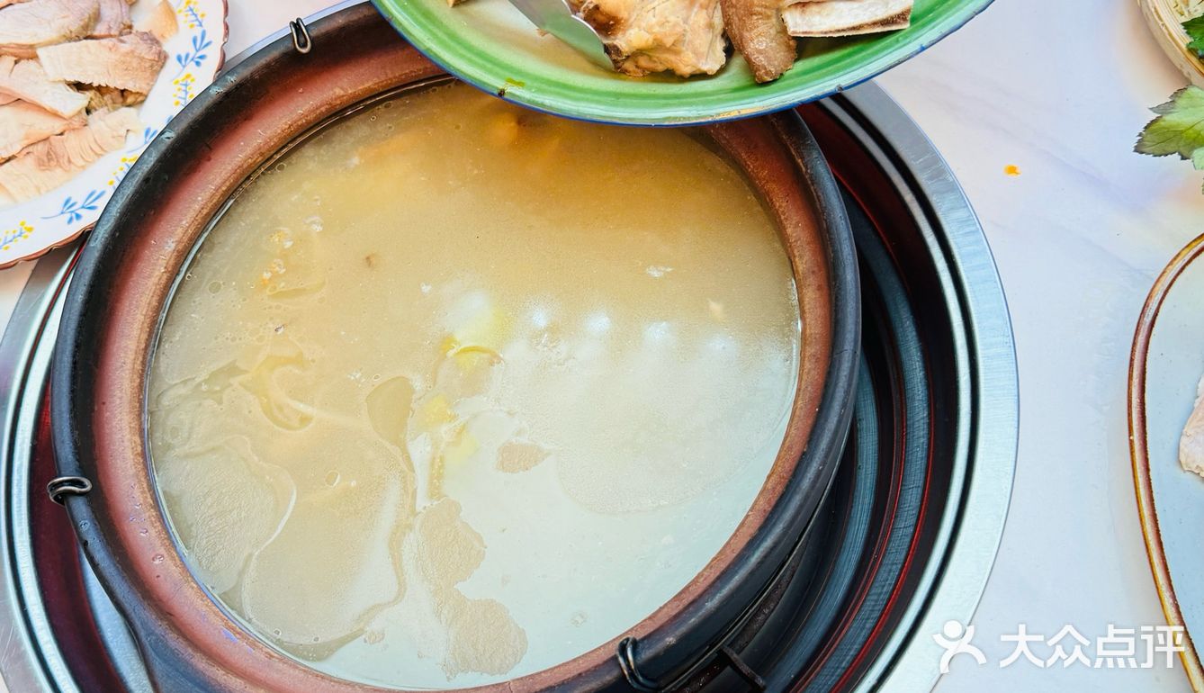 昆明｜我宣布吃筒子骨还得是它‼️