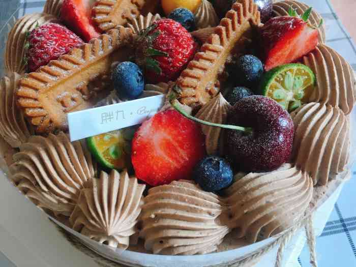 bonjour蛋糕店-"本人喜欢吃甜品,在沈阳站等车的时候,在附.