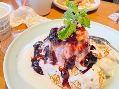 烤馕配果酱冰淇淋-胖老汉椒麻鸡清真新疆菜(西御街店)