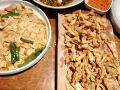 -95号酱骨·一块豆腐(展春园西路店)
