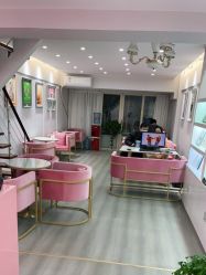 -十月摄影•专注孕婴童写真(汉口香港路店)