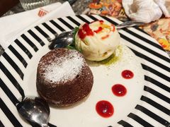 巧克力熔岩蛋糕-BOTTEGA意库(中骏世界城店)