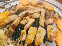 辣五花肉-·缸桶屋·韩式牛肋条自助烤肉(西湖D11店)