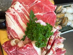 -铭牛烧肉·和牛海鲜自助(高新月牙湖店)
