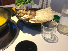 -溏心风鲍港式打边炉(余英坊店)