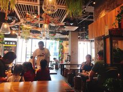 大堂-好人民间小吃·番茄鱼酸菜鱼(木渎悠方店)