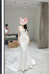 -Renee芮亦婚纱(原丽莎)