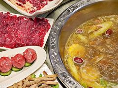 -乡土黄·鲜牛肉火锅·小龙虾(兴业街店)