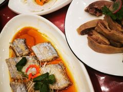 红烧带鱼-侬佳蒸菜馆(听潮店)