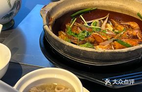 Stir-Fried Live Shrimp with Sauce