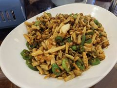 -潇湘华天大酒店-湘·悦美食街(芙蓉中路店)