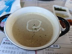 奶油蘑菇汤-安妮意大利餐厅(日坛店)