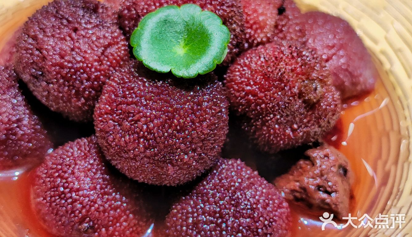 来南京必须安排上这家18年老字号龙虾