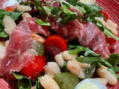 葡萄车厘子火腿沙拉-BROWNSTONE布朗石西班牙餐厅(富城店)