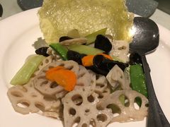 荷塘月色-海湾壹品·粤菜·早茶·烤鸭(拱北店)