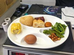 -六和餐饮(东城根店)