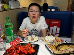 -靓虾二哥长沙地标小龙虾(五一广场店)