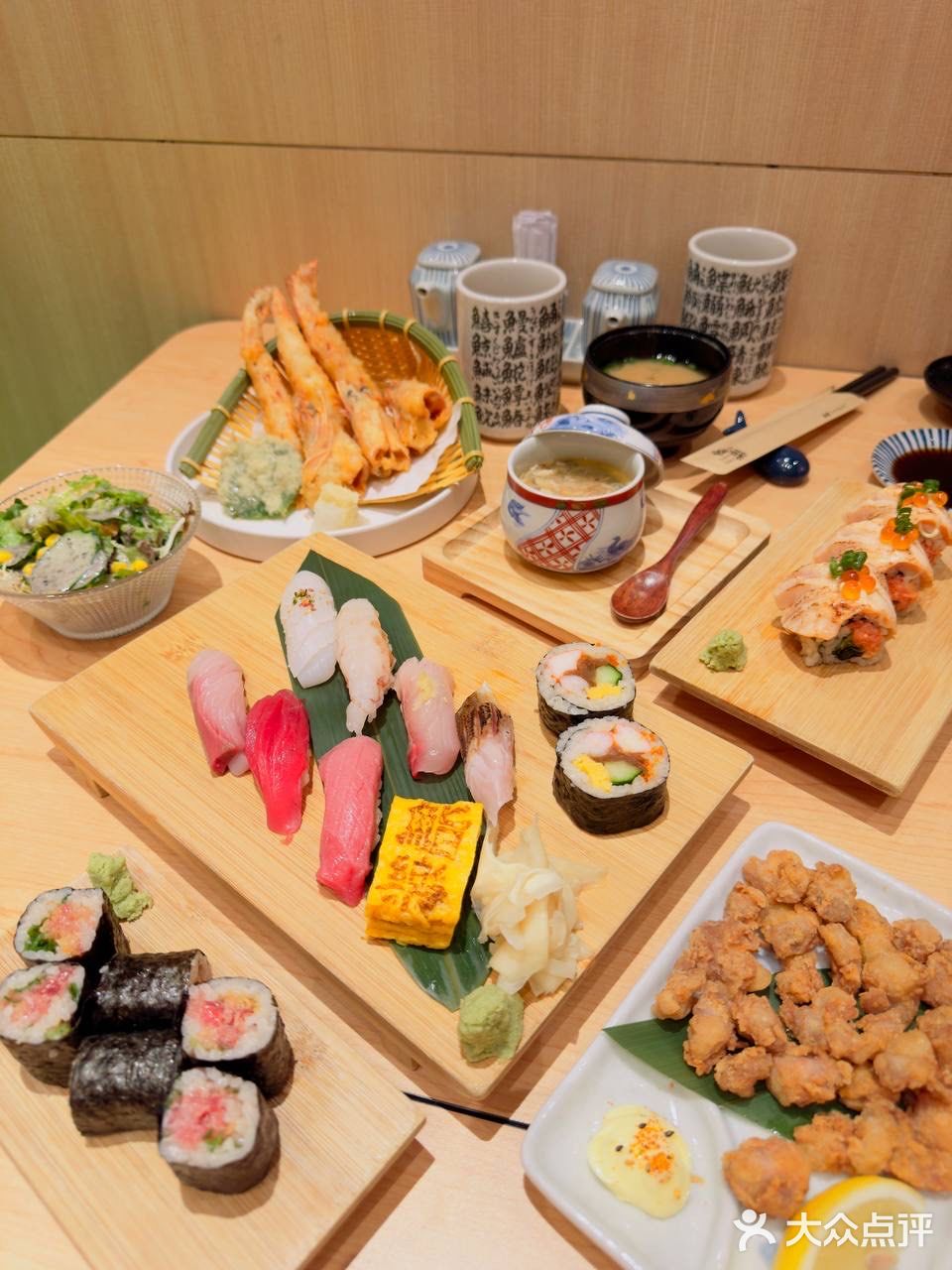 探索日式美食天堂，鮨乐等你品鉴！