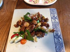 -云海肴·汽锅鸡·云南菜(天山百盛优客店)