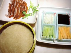 -韵秋荷(宝山龙湖天街店)