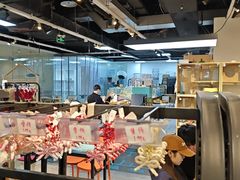 -大型宠物商超·宠海王国·宠物猫狗活体·用品·美容(新世界百货重庆店)