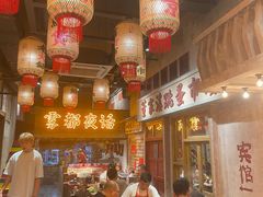 -旧街市鲜货老火锅(大光路店)