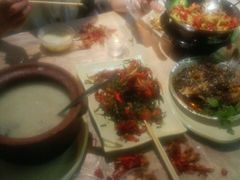 -巴厘龙虾·榜首油焖大虾(洞庭·艺术洋房店)