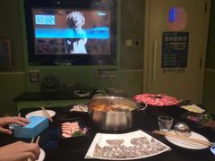 -唯爱KTV聚会餐厅(仙林东城汇店)