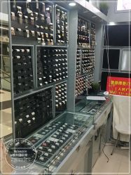 -Wisezone唯点穿耳打耳洞专业国际连锁品牌