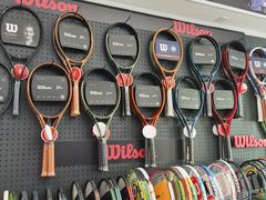 -Wilson威尔胜(漕溪北路店)