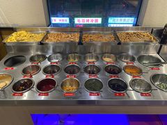 自助调料区-彤德莱火锅(大学城店)