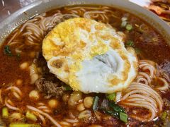豌杂米粉-丁丁猫重庆小面(徐州路店)