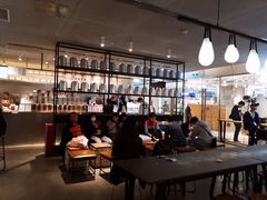 大堂-喜茶(深圳东门1234店)