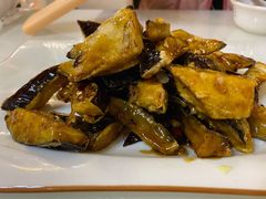 -清真磊磊烧烤老店(饮虎池街34号店)