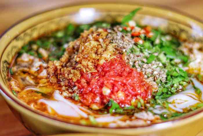 孟定傣味早点-"早上的临沧很舒服,也不怎么热,慢悠悠的晃.