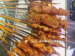 -路边边.炒菜烧烤.音乐餐厅(良乡长虹店)