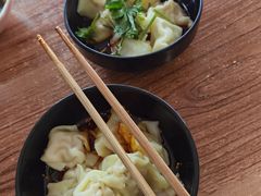 -继红顺河抄手名小吃