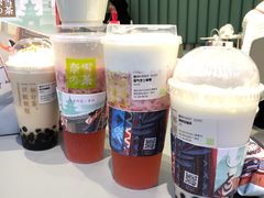 -奈雪的茶(亨特国际广场店)