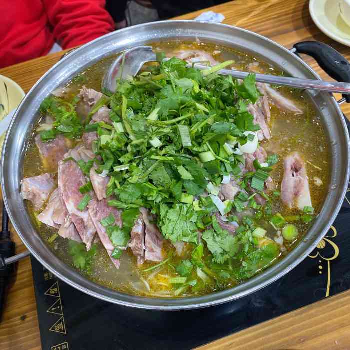 淮南特色香满十二羊肉汤(双塘路店)-"店面在小巷里,不熟悉的比较难找