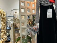 -眷顾自助服装工作室(中南金石国际广场A座店)