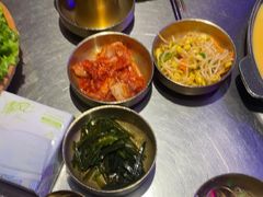 -釜山火炉·海鲜烤肉(紫藤路店)