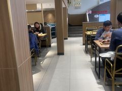 -豪客来牛排(人民东路店)