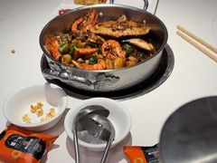 -七欣天香辣蟹火锅(闵行浦江欢乐颂店)