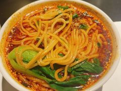 -麻六记(凤凰汇店)