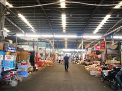 -上海龙吴水胜海发市场