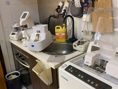 -优医视平价眼镜蔡司依视路折扣工厂店(十里堡店)