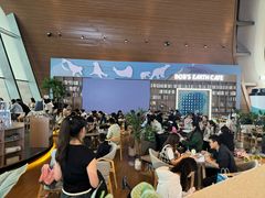 -抱抱地球咖啡馆(国家海洋博物馆店)