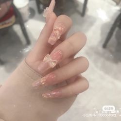 -Pink You美甲洗眉纹绣定制中心