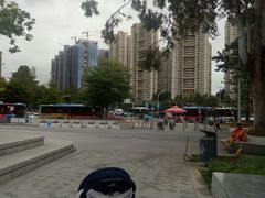 -愿者上钩·纸包鱼(翻身店)